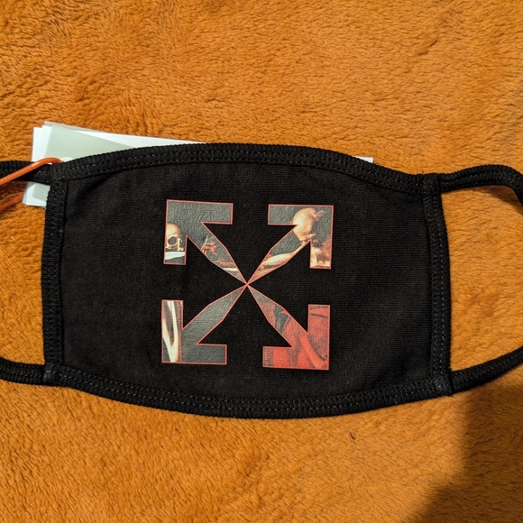 Off-White Black and Red Graphic Face Mask